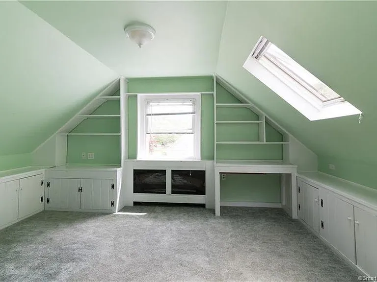 296 Toll House Ln — Photo 10