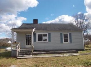 612 Carden Ave, Rossville, GA 30741