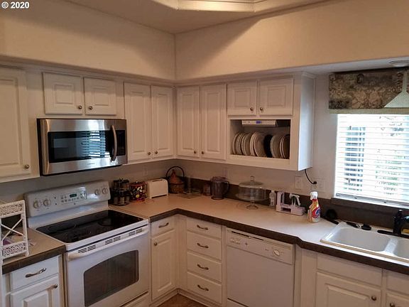 4th image of 134 Wild Creek Way