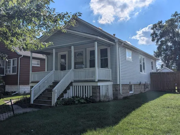 1715 16th St, Port Huron, MI 48060