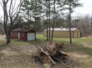 W9625 Hoopen Rd, Cambridge, WI 53523