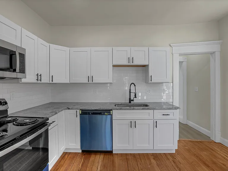 407 Hanford St #407 — Photo 7