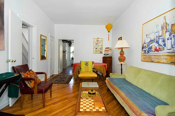 Sold by Brooklyn Bridge | media 5