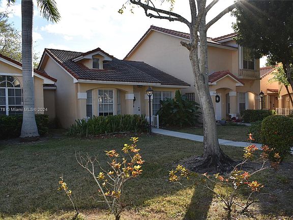 4th image of 11172 SW 153rd Ct