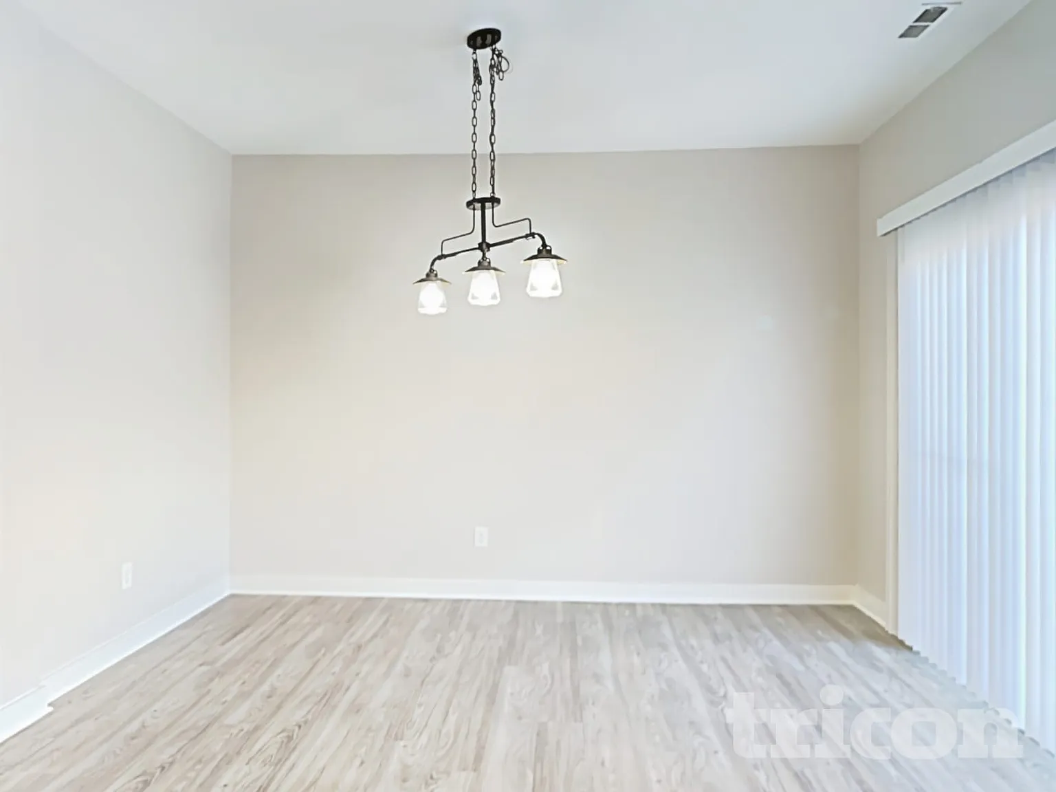 8446 Ainsworth Street Charlotte NC — Photo 4