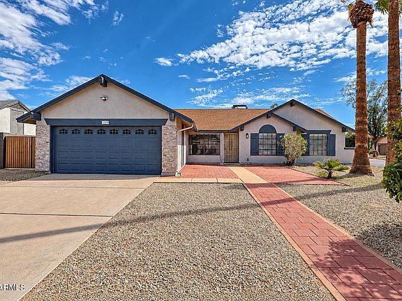 3rd image of 3159 W LAS PALMARITAS Drive