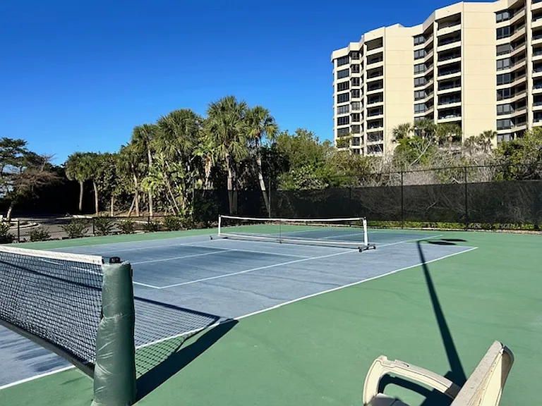 1095 Gulf Of Mexico Dr #104 — Photo 32