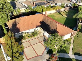 2872 Miguel Ln, Costa Mesa, CA 92626