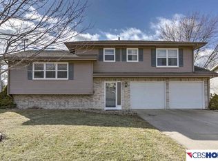 6752 S 154th St, Omaha, NE 68137