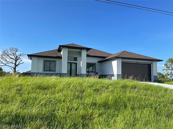 2nd image of 2215 NW 25th St