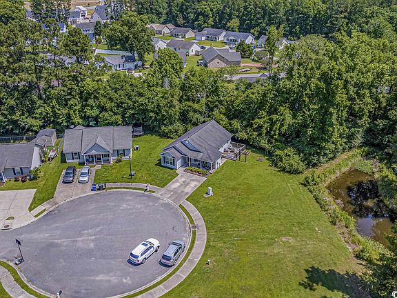 3rd image of 2445 Westbrook Dr