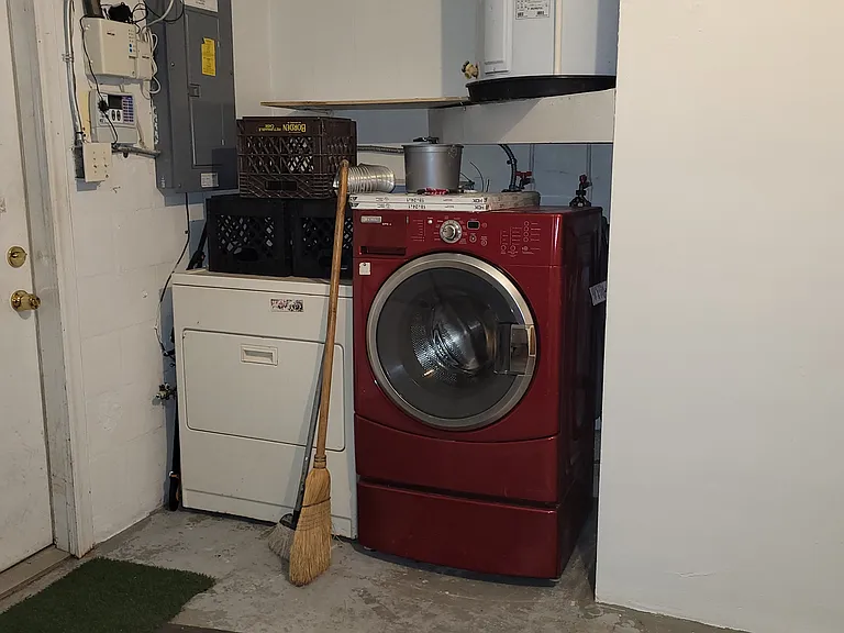 5113 Moog Rd — Photo 12