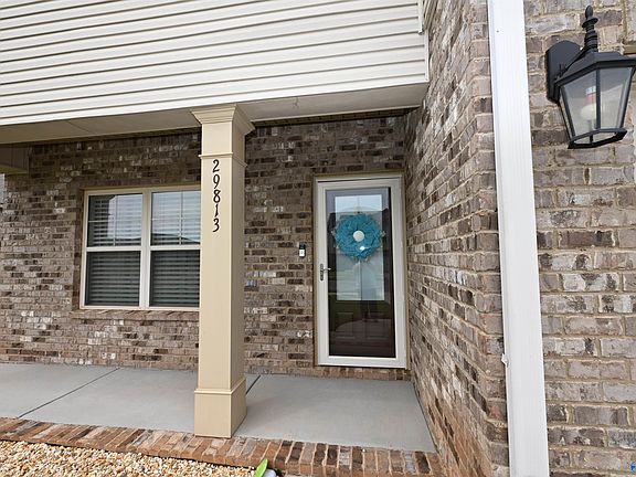 3rd image of 29813 Glenrose Way