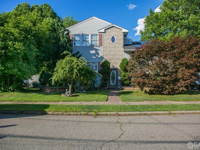 15 Deerwood Ave, Edison, NJ, 08817