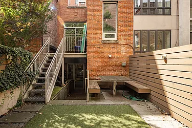 Rented by Rove Travel LLC