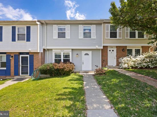 19916 Cedarbluff Dr, Germantown, MD 20876