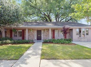 620 Smith Dr, Metairie, LA 70005