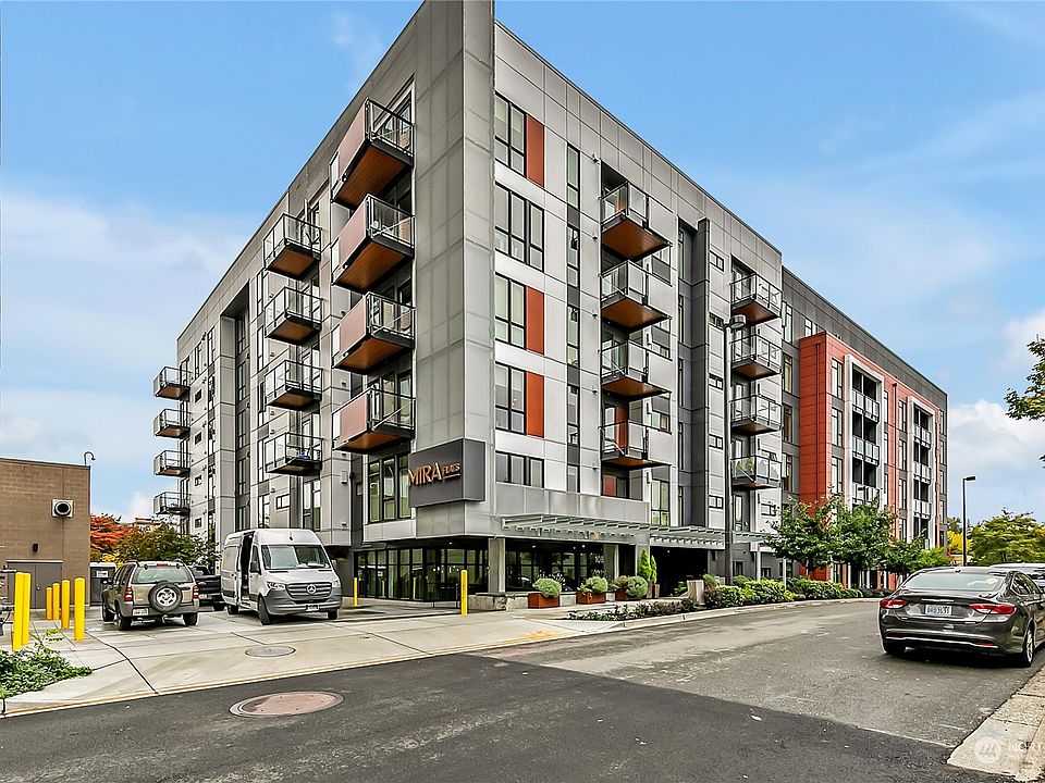 1st image of 1085 103rd Ave NE #421