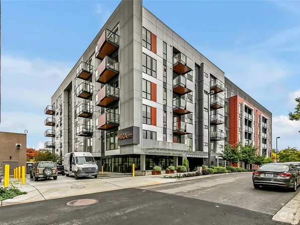 1085 103rd Ave NE #421, Bellevue, WA 98004