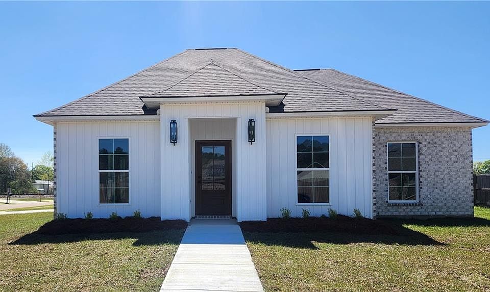 1st image of 29774 Atlanta Dr