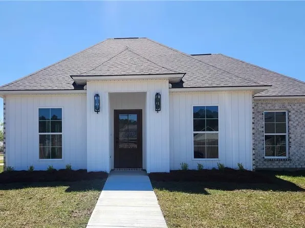 29774 Atlanta Dr, Albany, LA 70711