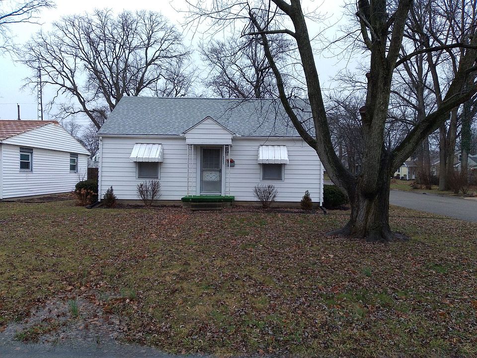 1st image of 3000 W Devon Rd