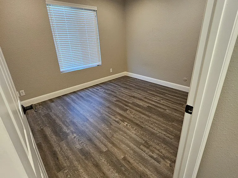 825 Oak Grove Rd #49 — Photo 17