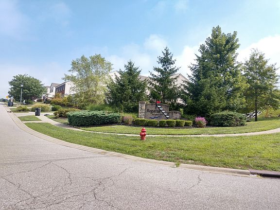 Entry to Regatta Subdivision