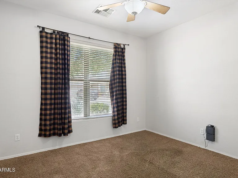 4323 W T Ryan Ln — Photo 20