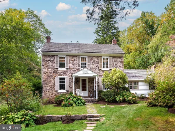 576 Baptist Church Rd, Spring City, PA 19475