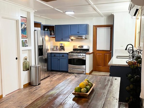 (undisclosed Address)