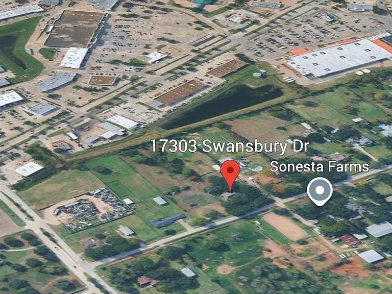 17303 Swansbury Dr — Photo 4