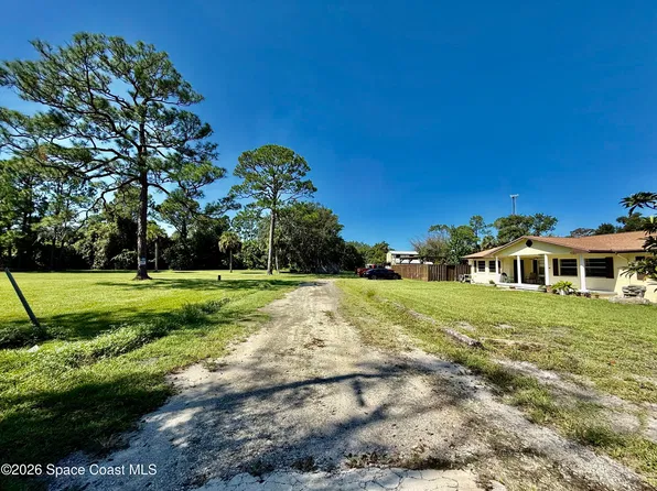 810 Kanawha St, Cocoa, FL 32927