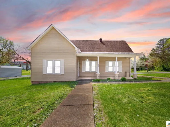 320 N West St, Munfordville, KY 42765
