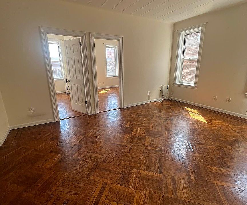 1st image of 25-12 41st St #3A