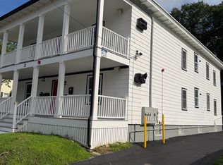 22 Nelson St #1-R, Webster, MA 01570