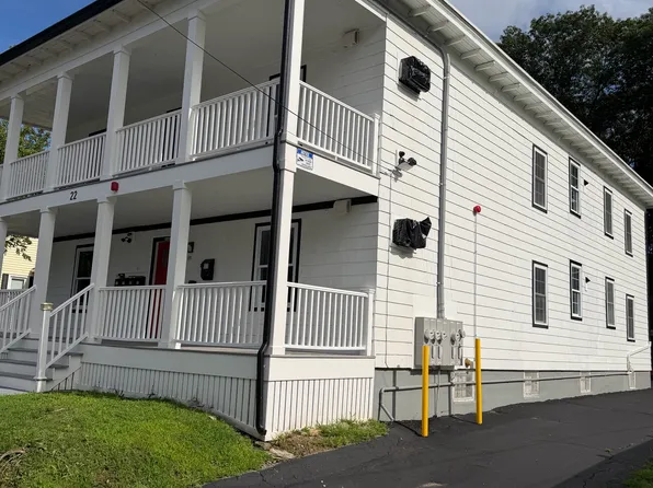 22 Nelson St #1-R, Webster, MA 01570