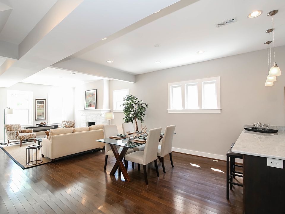 Spacious, Open First Floor