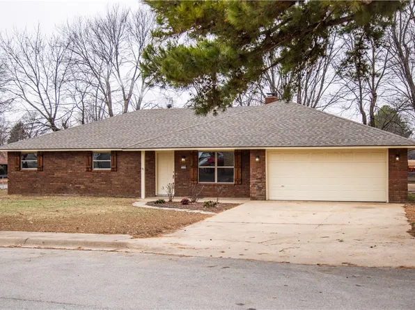 2009 Joye St, Springdale, AR 72762