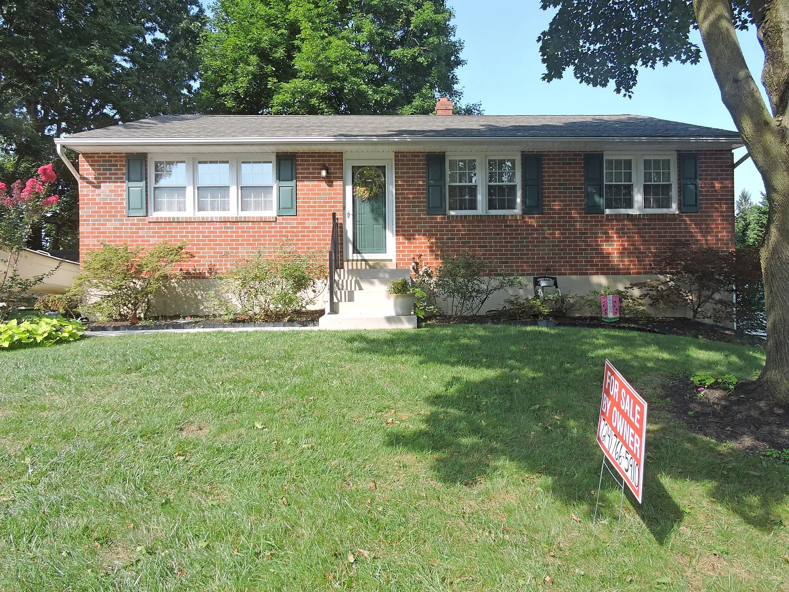 4 Higgins Rd photo 1