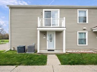 1446 Hunters Ridge Ct, Davison, MI 48423