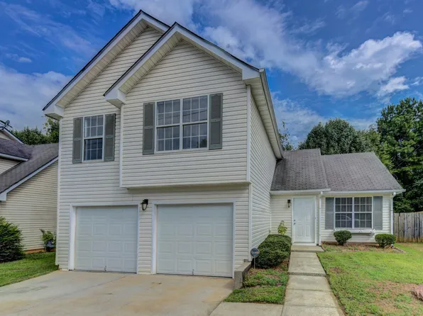 3940 Waldrop Hills Dr, Decatur, GA 30034