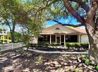 1300 Leah Ln, Round Rock, TX 78665