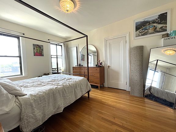 3rd image of 1666 Commonwealth Ave APT 51