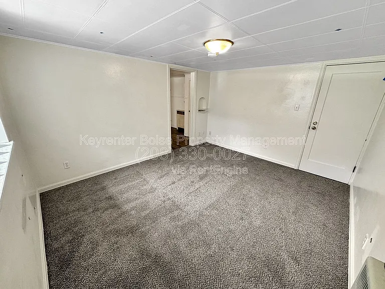 214 W Bannock St #5 — Photo 8