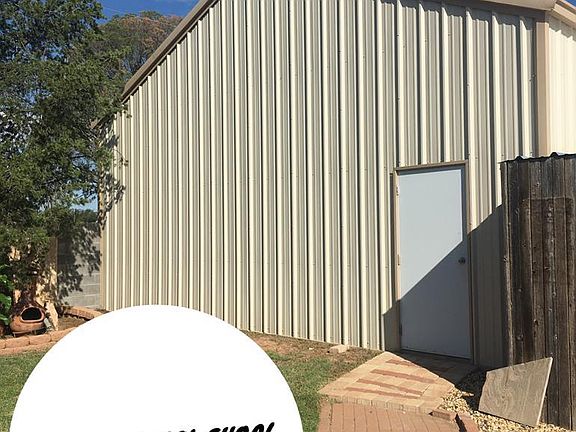 2nd image of 2509 Country Club Dr