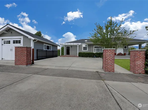 2010 Wells Street, Enumclaw, WA 98022