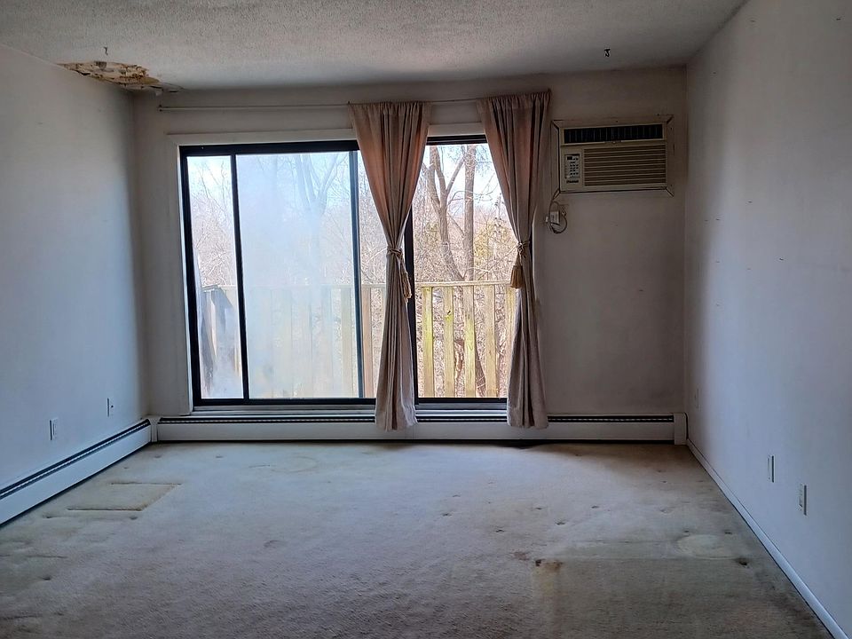 1st image of 7326 72nd Ln N APT 330