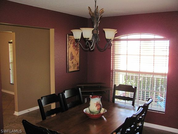 4th image of 3626 NE 18th Place Cpe