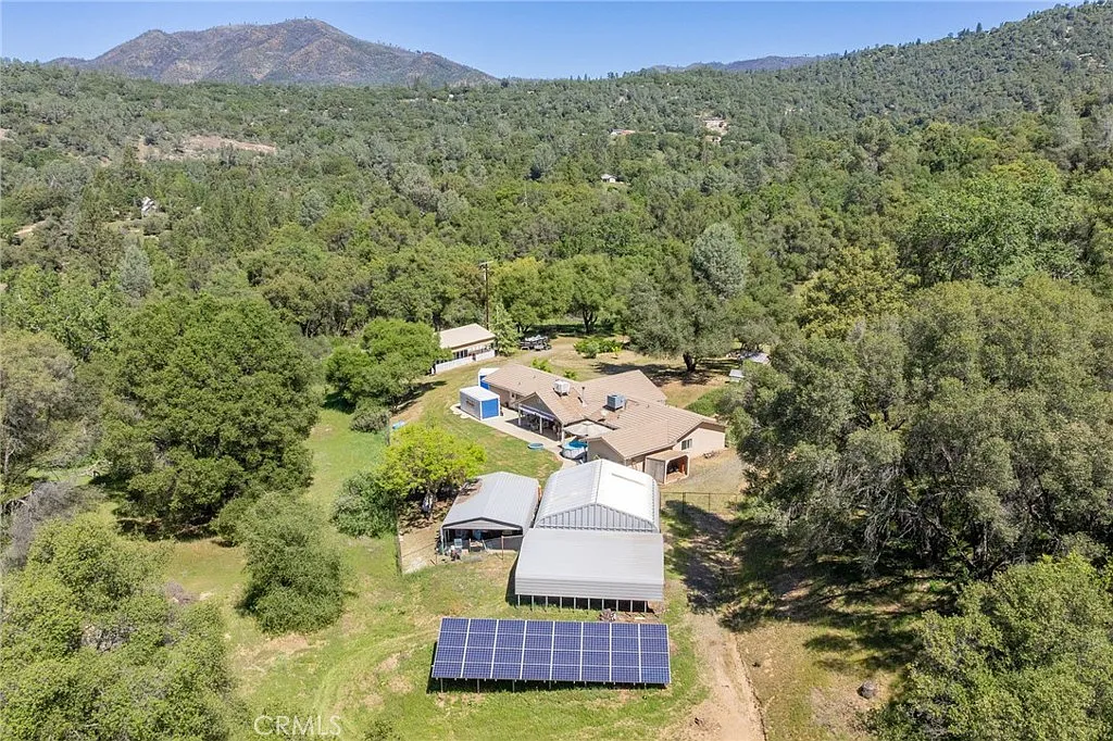 3703 Sherrod Rd photo 1